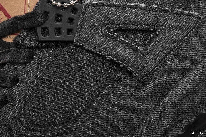 AO2571-001 Black Denim 4 Jordan Levi's Air 1101